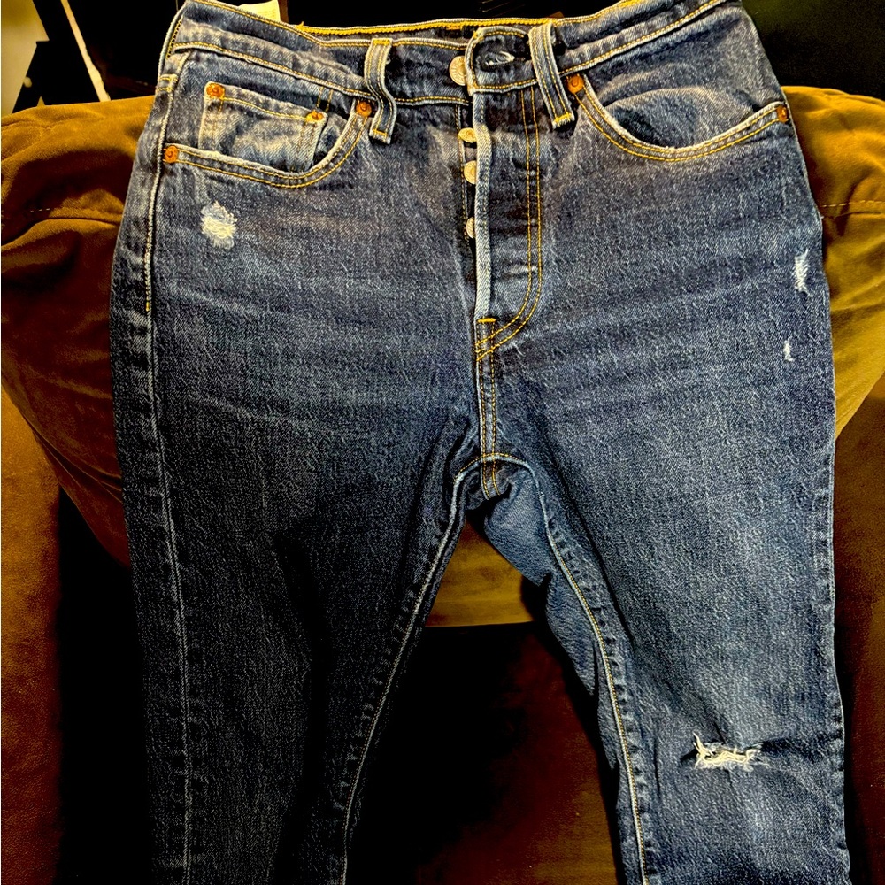 LEVI’S 501 Skinny Dark Wash Button Fly Sz 24